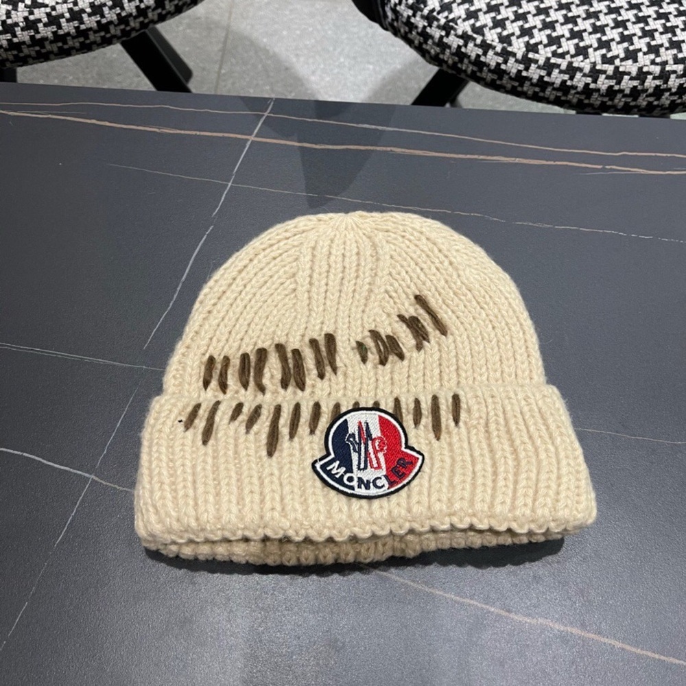 Moncler women’s hat